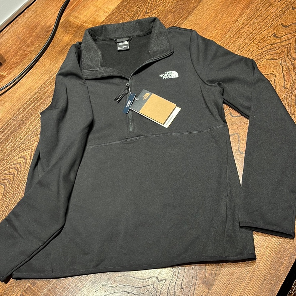 NWT The North Face Quarterzip Pullover - Picture 2 of 9